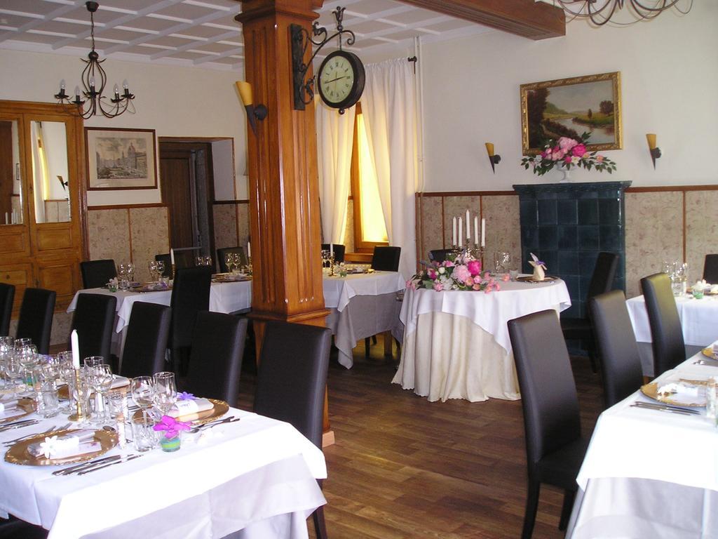 Logis Hôtel Restaurant La Tête Des Faux Le Bonhomme Exterior foto